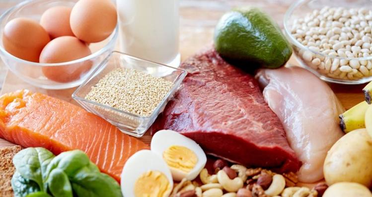 स्तनपान कराने वाली महिलाओं के लिए protein आहार